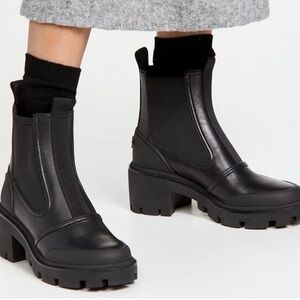 TORY BURCH Chelsea Lug Sole Ankle Boots Sz 8/8.5